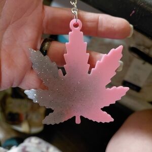 Pink Glitter Leaf Keychain Card Holder